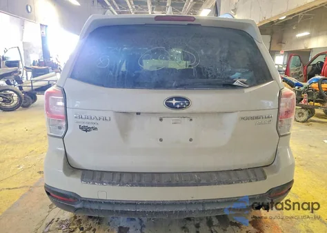 2017 Subaru Forester 2.5I Premium z USA, uszkodzony, nr VIN JF2SJAEC2HG805243